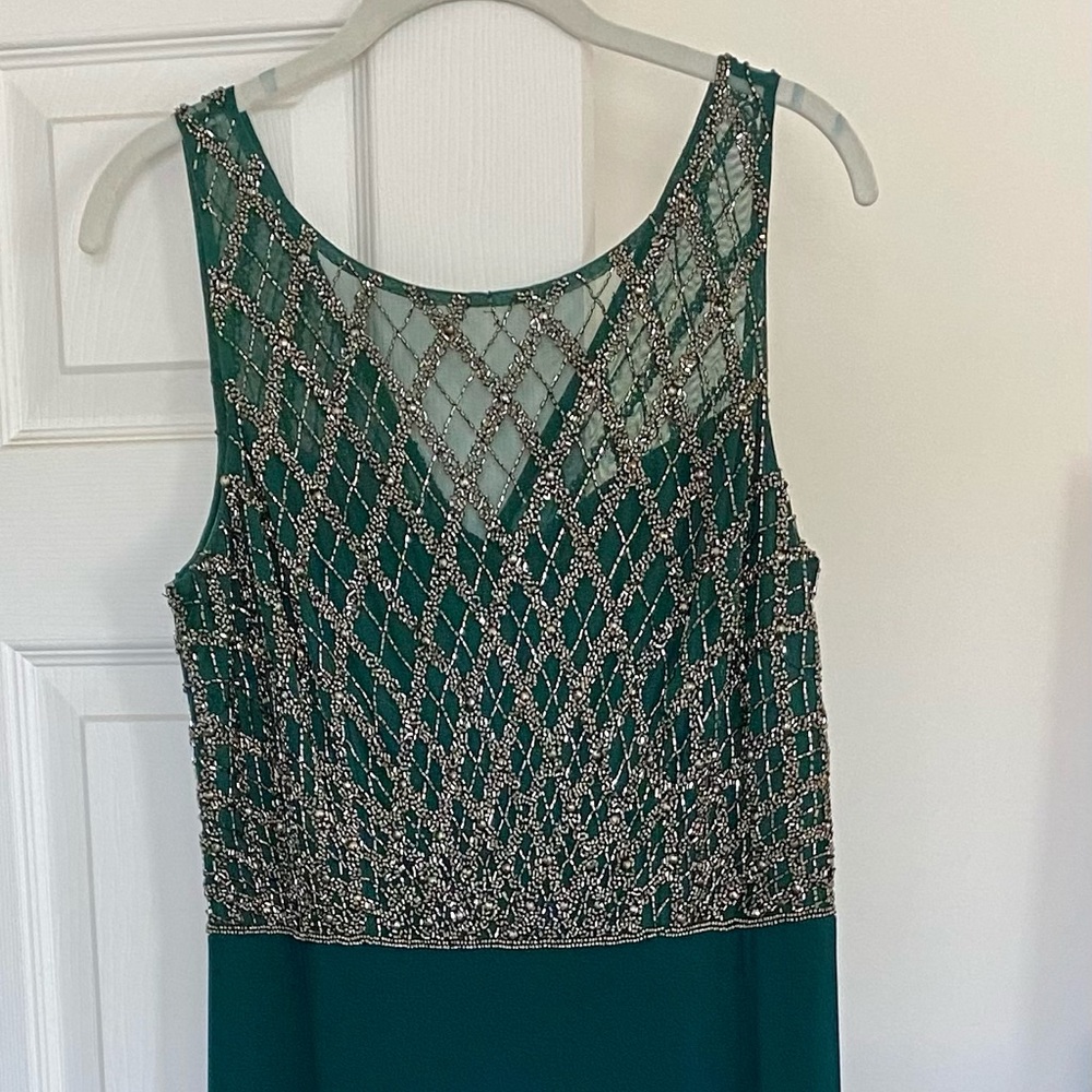 Hunter green adrianna pappel gown